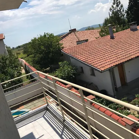 Casa de hóspedes In Next To Gradina And Sozopol Chernomorets